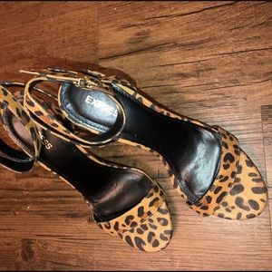 Express Shoes - Express Leopard Block Heels Express Shoes - Express Leopard Block Heels